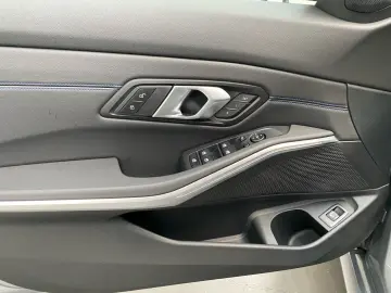 BMW M340i xDrive Touring HUD Pano LC Prof. ACC DA