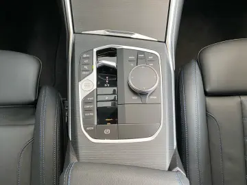 BMW M340i xDrive Touring HUD Pano LC Prof. ACC DA