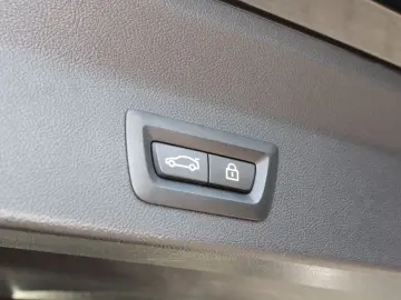 BMW X3 xDrive20d M Sport Navi LED AHK