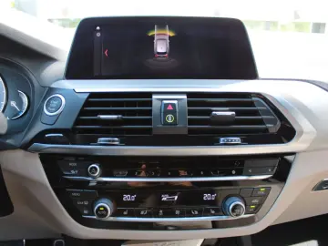BMW X3 xDrive20d M Sport Navi LED AHK