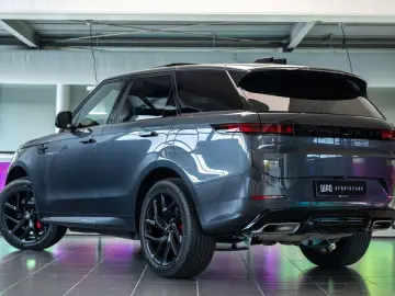LAND ROVER Range Rover Sport 3.0 P460e Dynamic SE PHEV