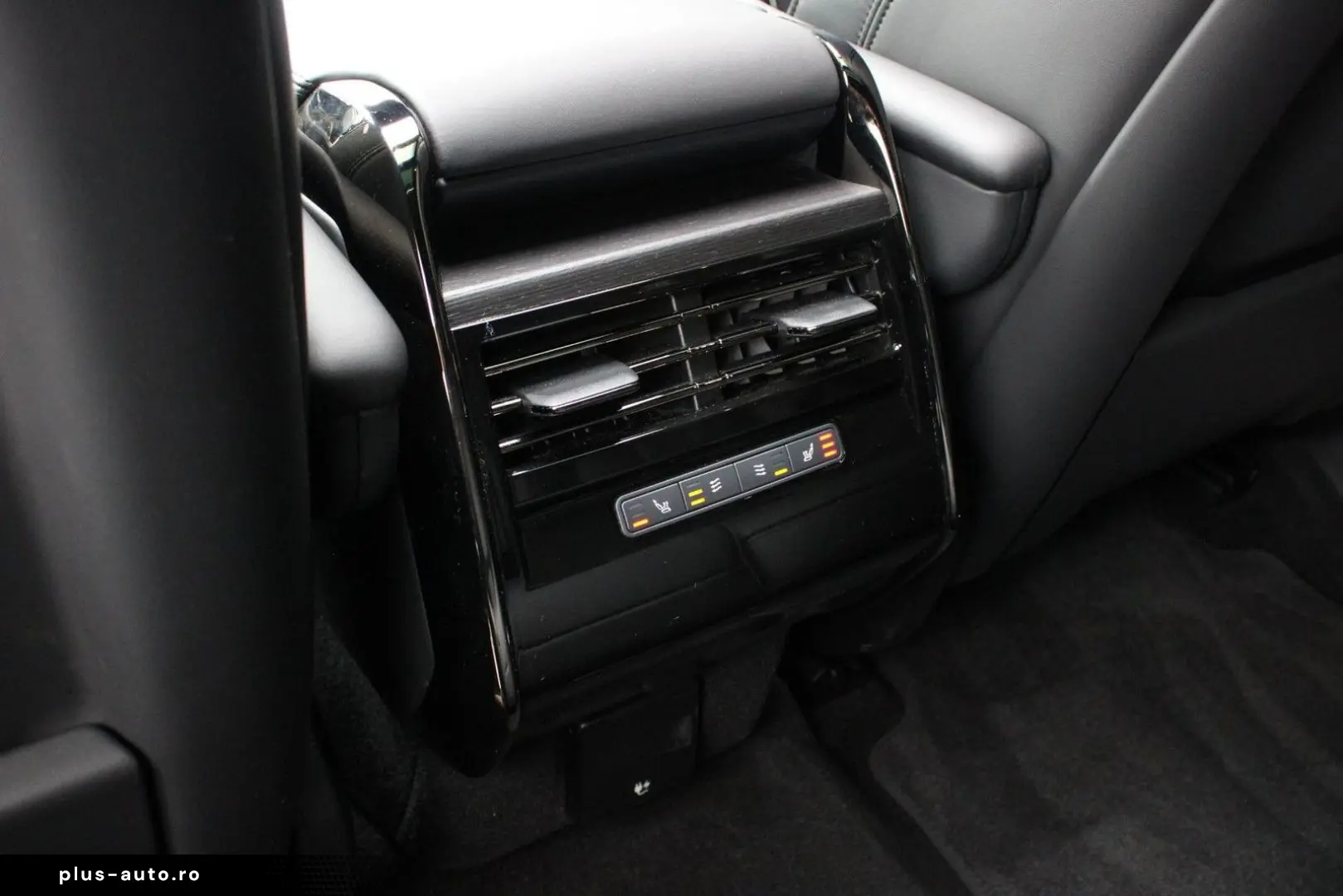 LAND ROVER Range Rover Sport P460e Dynamic SE   Stoelventil