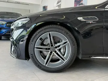 MERCEDES-BENZ Mercedes-AMG E 53 HYBRID 4M  PREMIUM B…