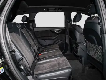 Audi SQ7 4.0 TFSI Matrix ACC AHK Panorama B&O