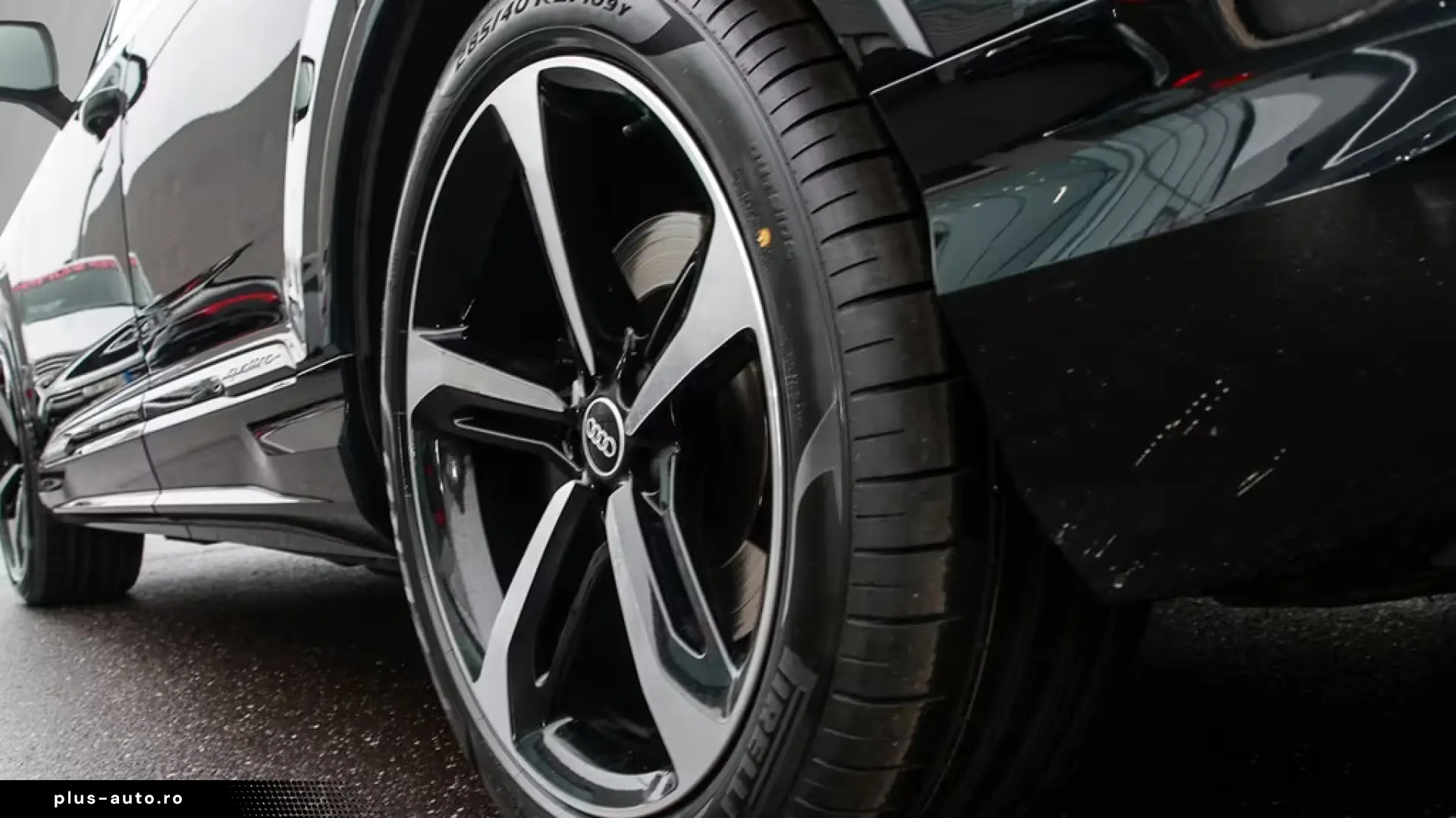 Audi SQ7 4.0 TFSI Matrix ACC AHK Panorama B&O