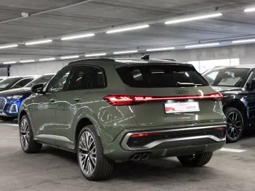 AUDI Q5 TDI quattro 150 kW S tronic S line