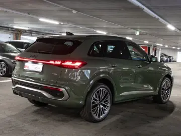 AUDI Q5 TDI quattro 150 kW S tronic S line
