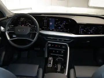 AUDI Q5 TDI quattro 150 kW S tronic S line