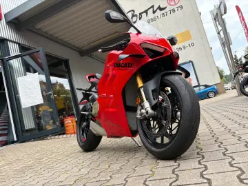 DUCATI Panigale V4  S