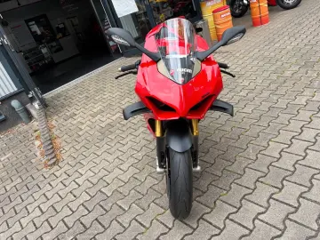 DUCATI Panigale V4  S