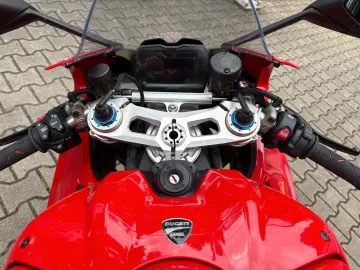 DUCATI Panigale V4  S