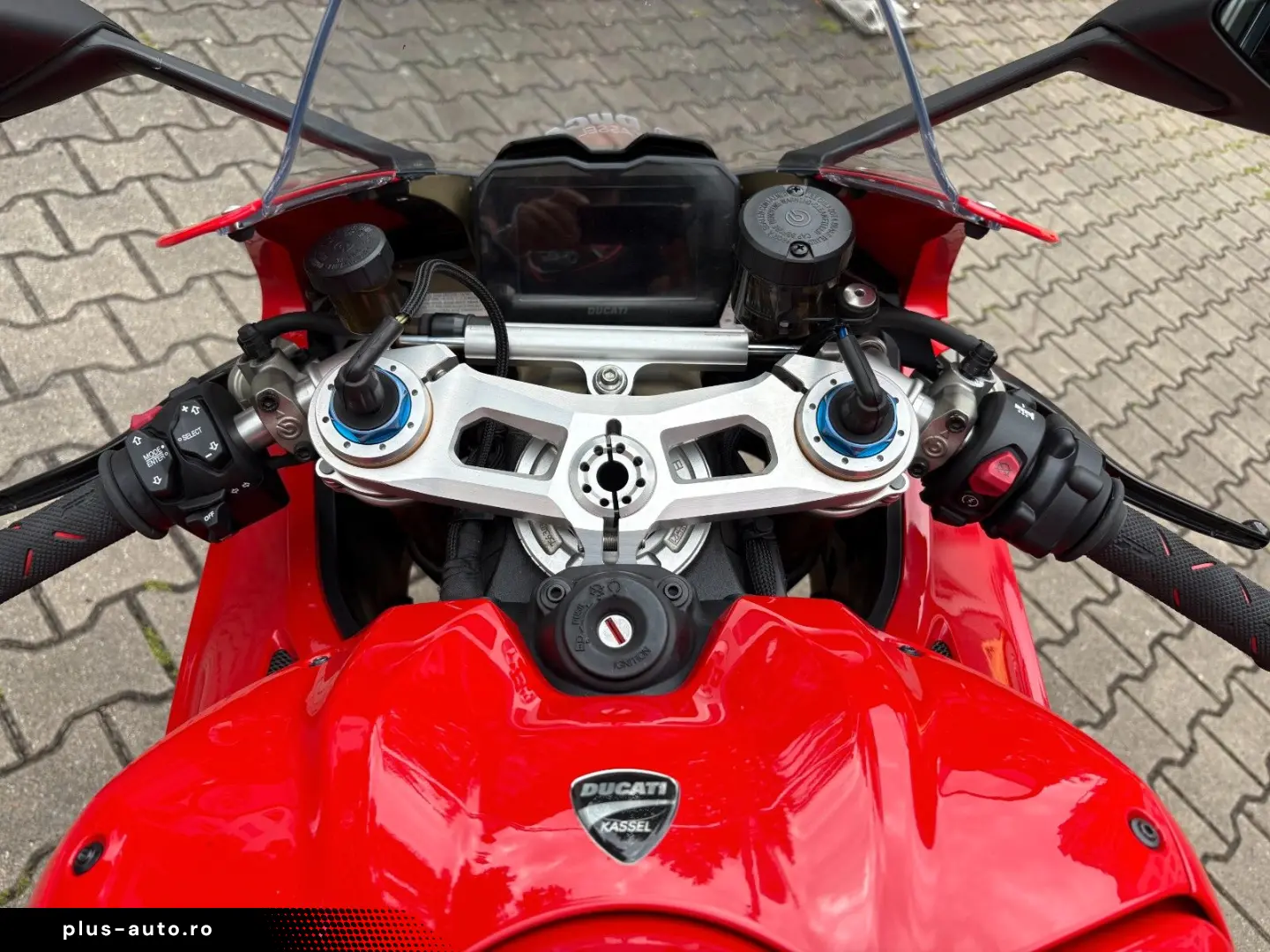 DUCATI Panigale V4  S