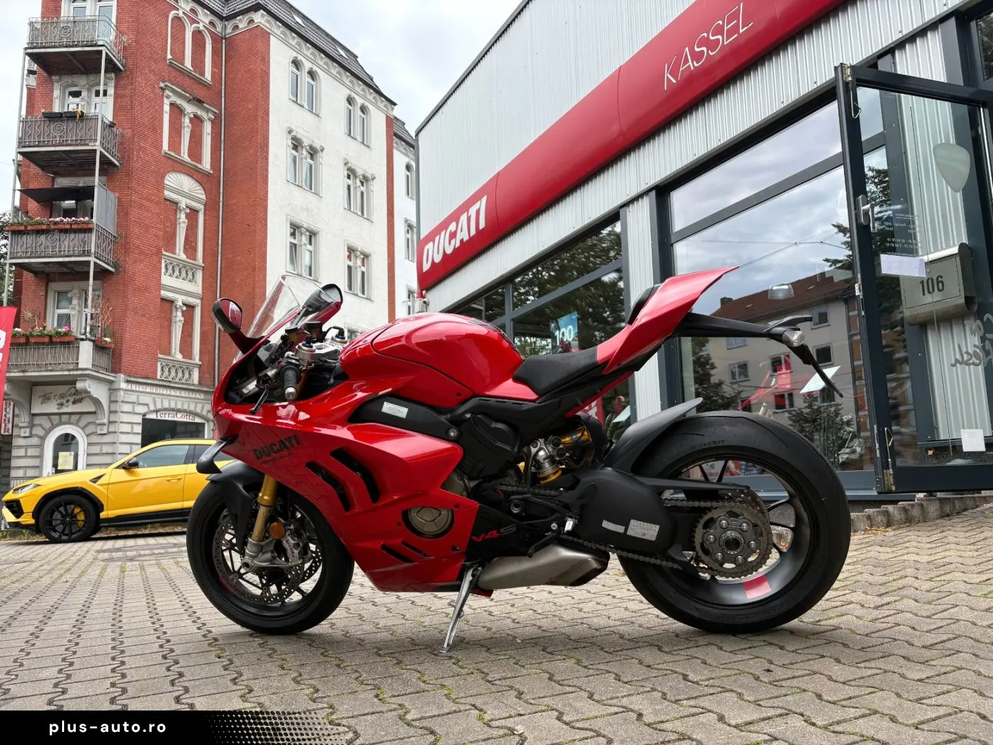 DUCATI Panigale V4  S