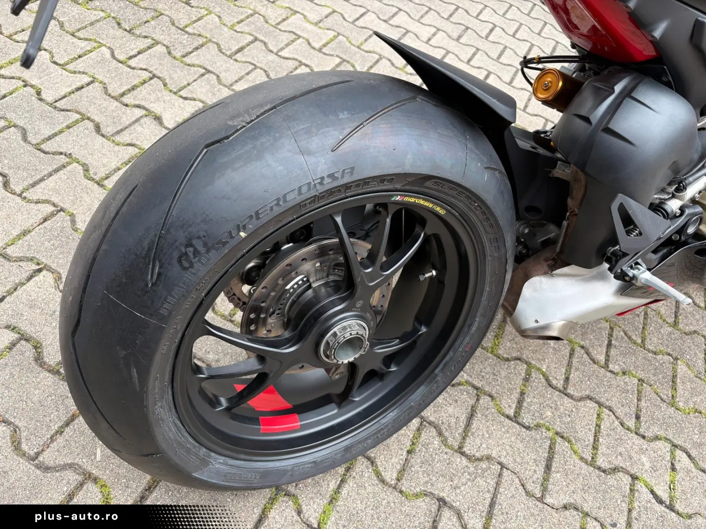 DUCATI Panigale V4  S