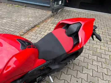 DUCATI Panigale V4  S