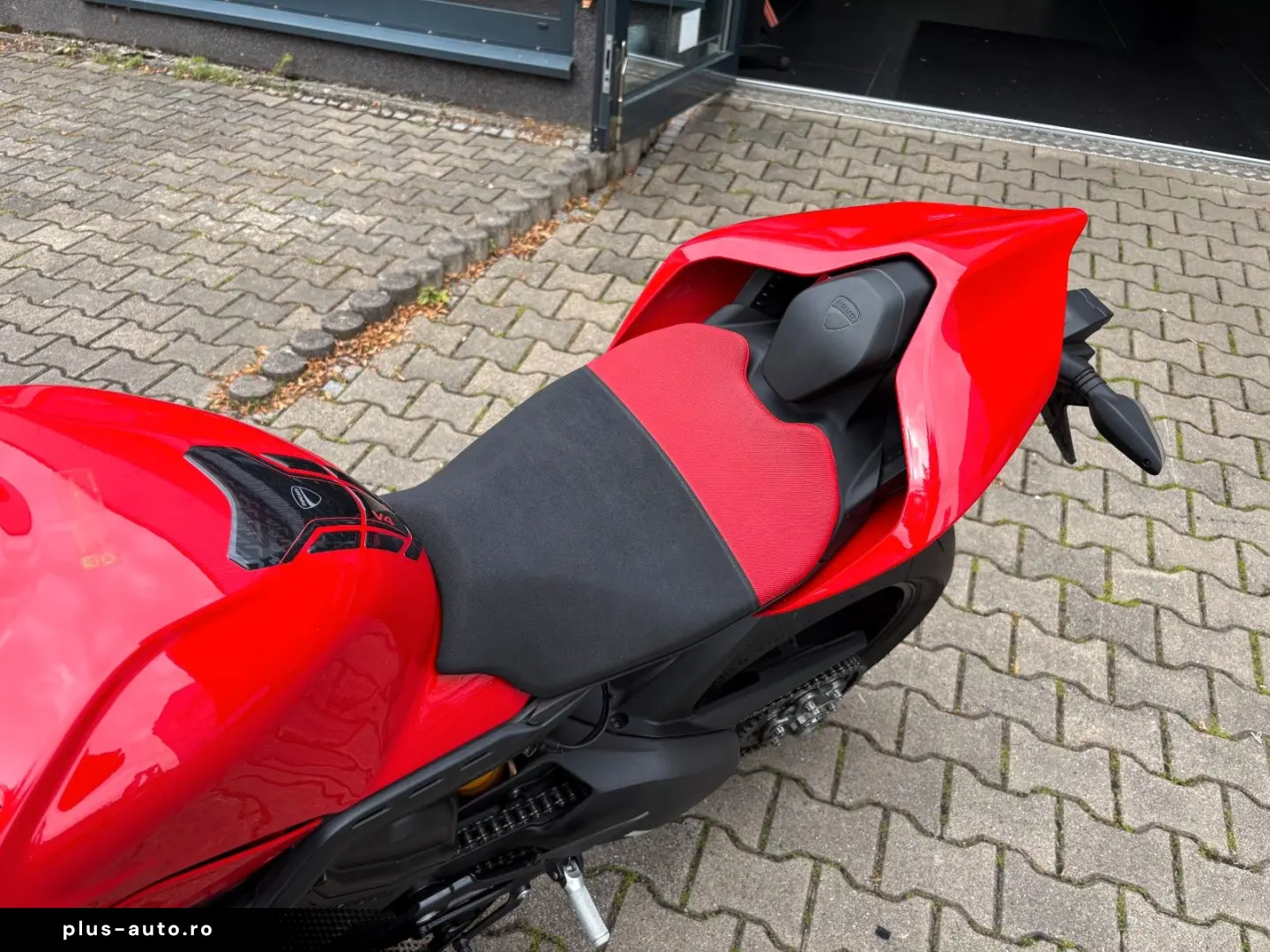 DUCATI Panigale V4  S