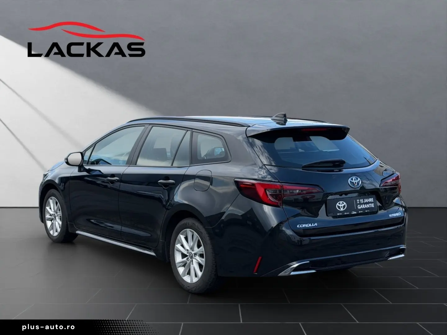 TOYOTA Corolla Touring Sports  Hybrid Business Edi