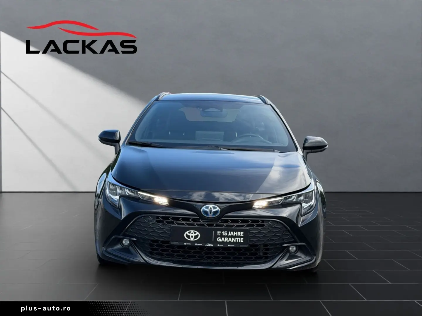 TOYOTA Corolla Touring Sports  Hybrid Business Edi