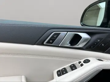 BMW X5 xDrive40d M Sport LiveCockpitProf Head-Up