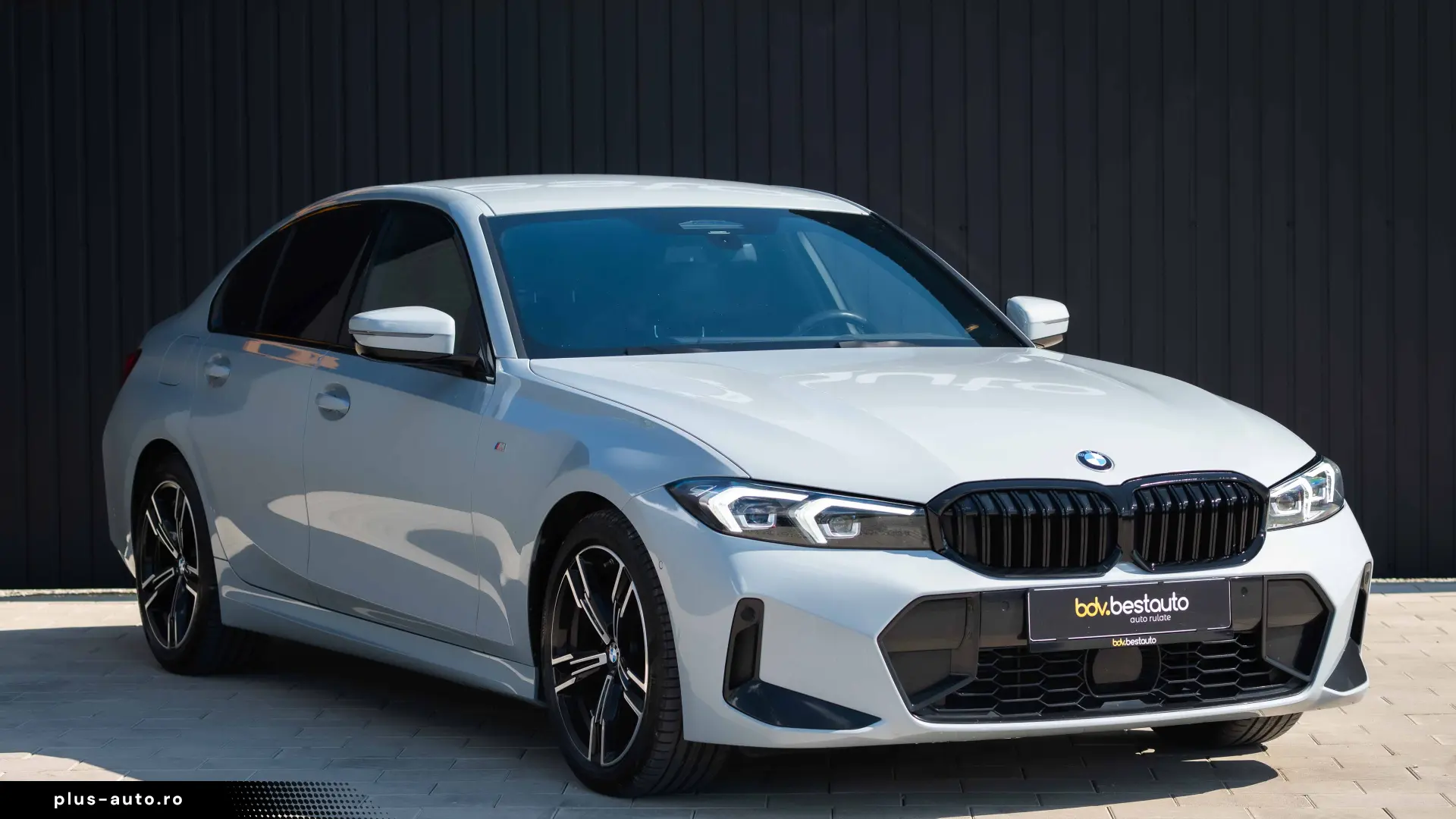 BMW Seria 3 320d xDrive Aut. Edition M Sport Shadow
