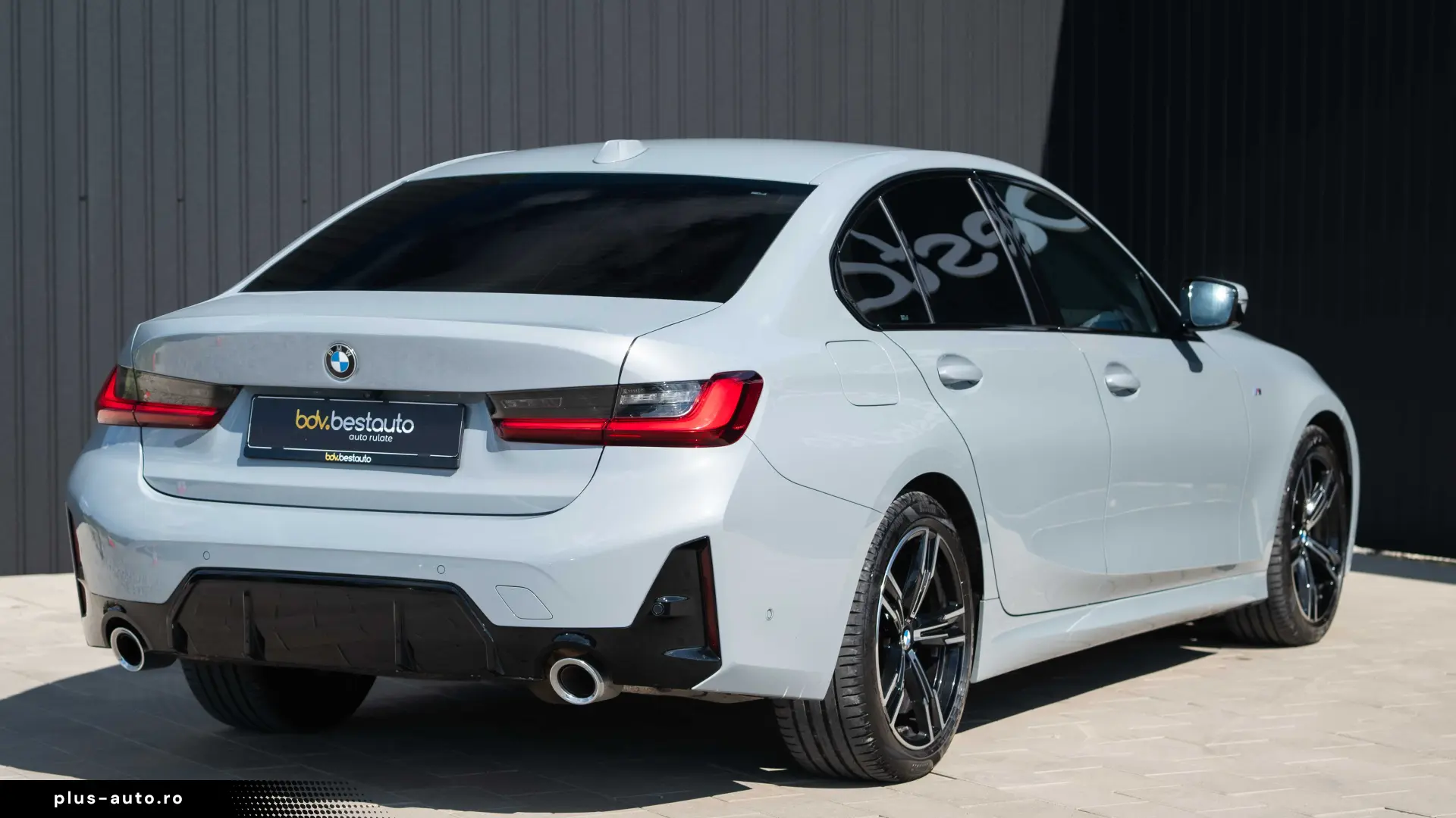 BMW Seria 3 320d xDrive Aut. Edition M Sport Shadow