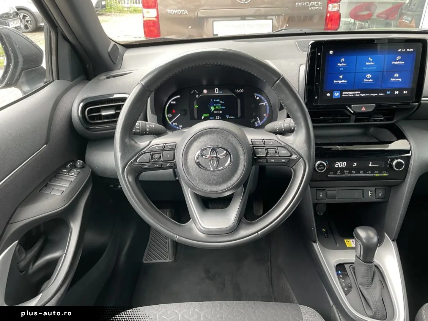 TOYOTA Yaris Cross Hybrid 1.5 Team Deutschland
