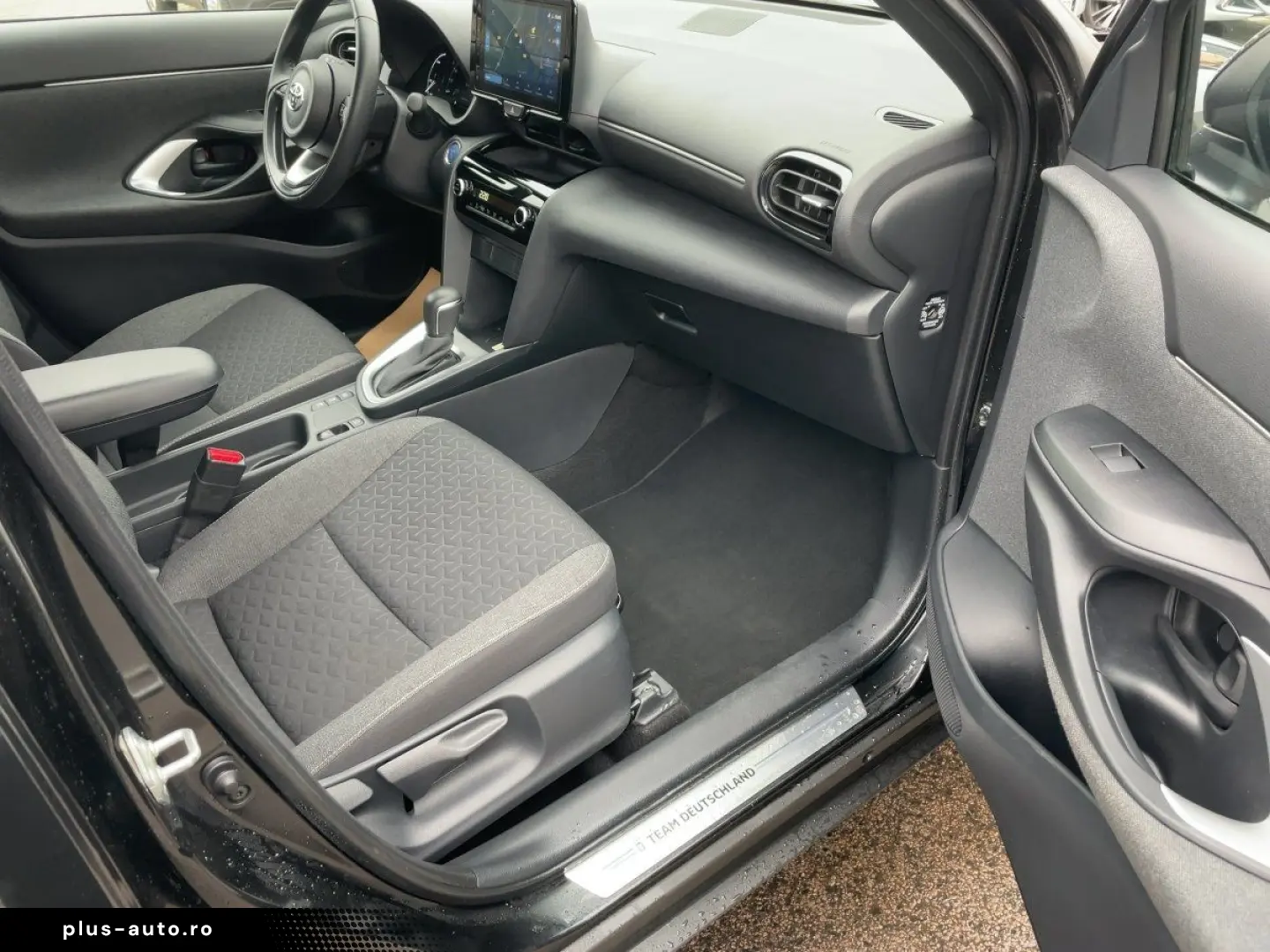 TOYOTA Yaris Cross 1.5 Hybrid Team D CloudNavi