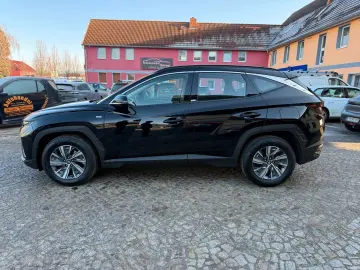 HYUNDAI Tucson 1.6 T-GDI  Mild-Hybrid Select LED Navi