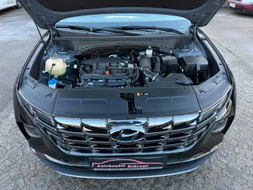 HYUNDAI Tucson 1.6 T-GDI  Mild-Hybrid Select LED Navi