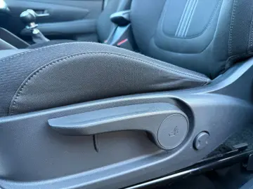 HYUNDAI Tucson 1.6 T-GDI  Mild-Hybrid Select LED Navi