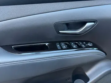 HYUNDAI Tucson 1.6 T-GDI  Mild-Hybrid Select LED Navi