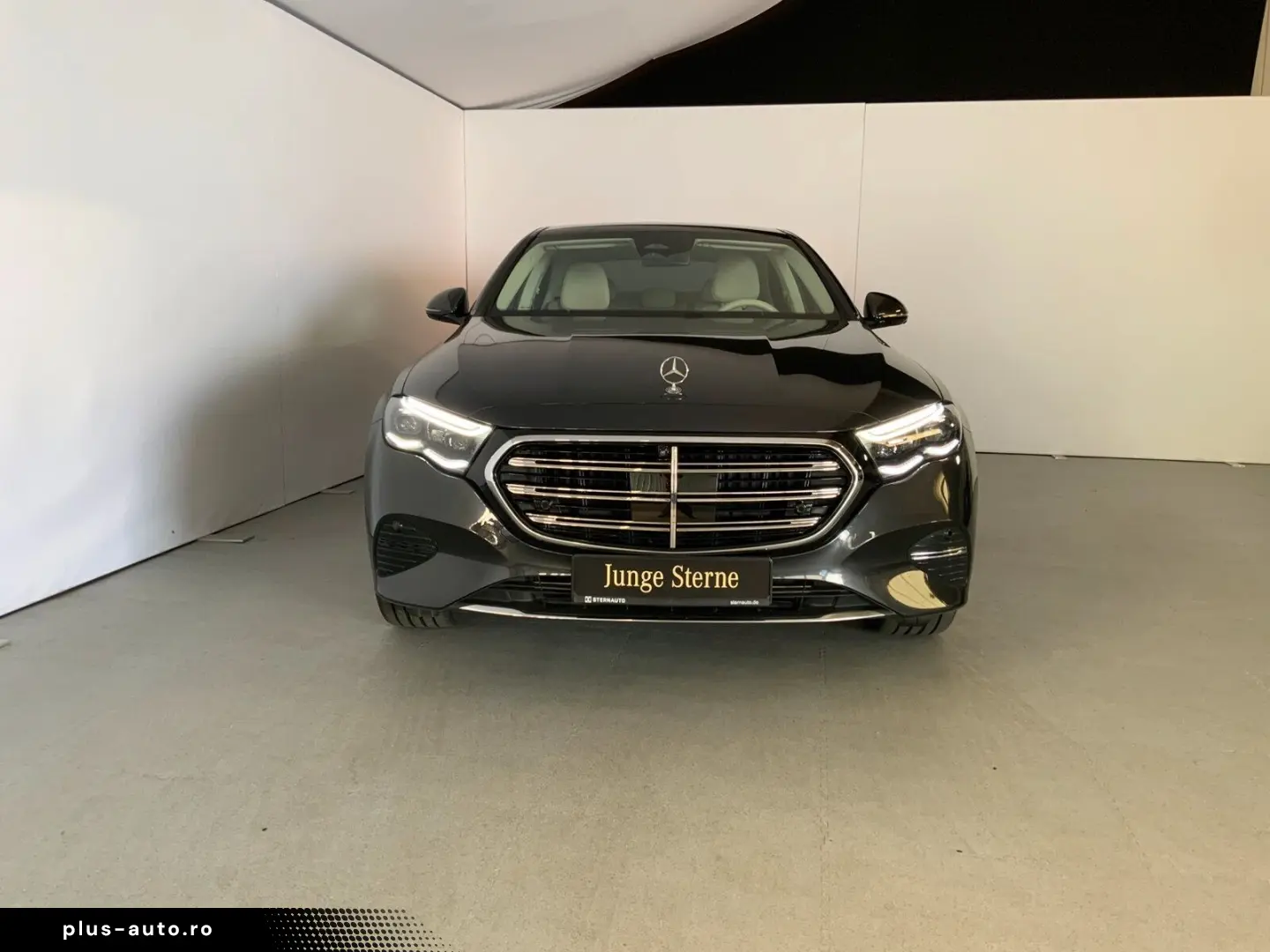 MERCEDES-BENZ E 300 e Limo EXCLUSIVE Pano HUD AHK AI&hellip;