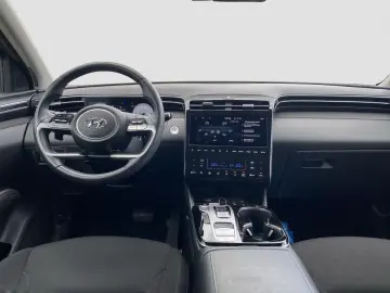 HYUNDAI TUCSON TREND MILD-HYBRID 4WD -LED NAVI