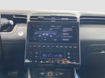 HYUNDAI TUCSON TREND MILD-HYBRID 4WD -LED NAVI