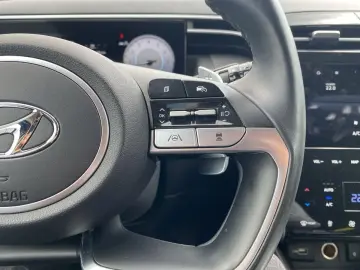HYUNDAI TUCSON TREND MILD-HYBRID 4WD -LED NAVI