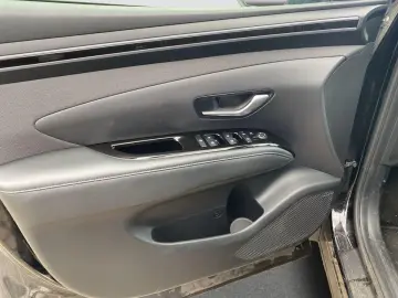 HYUNDAI TUCSON TREND MILD-HYBRID 4WD -LED NAVI