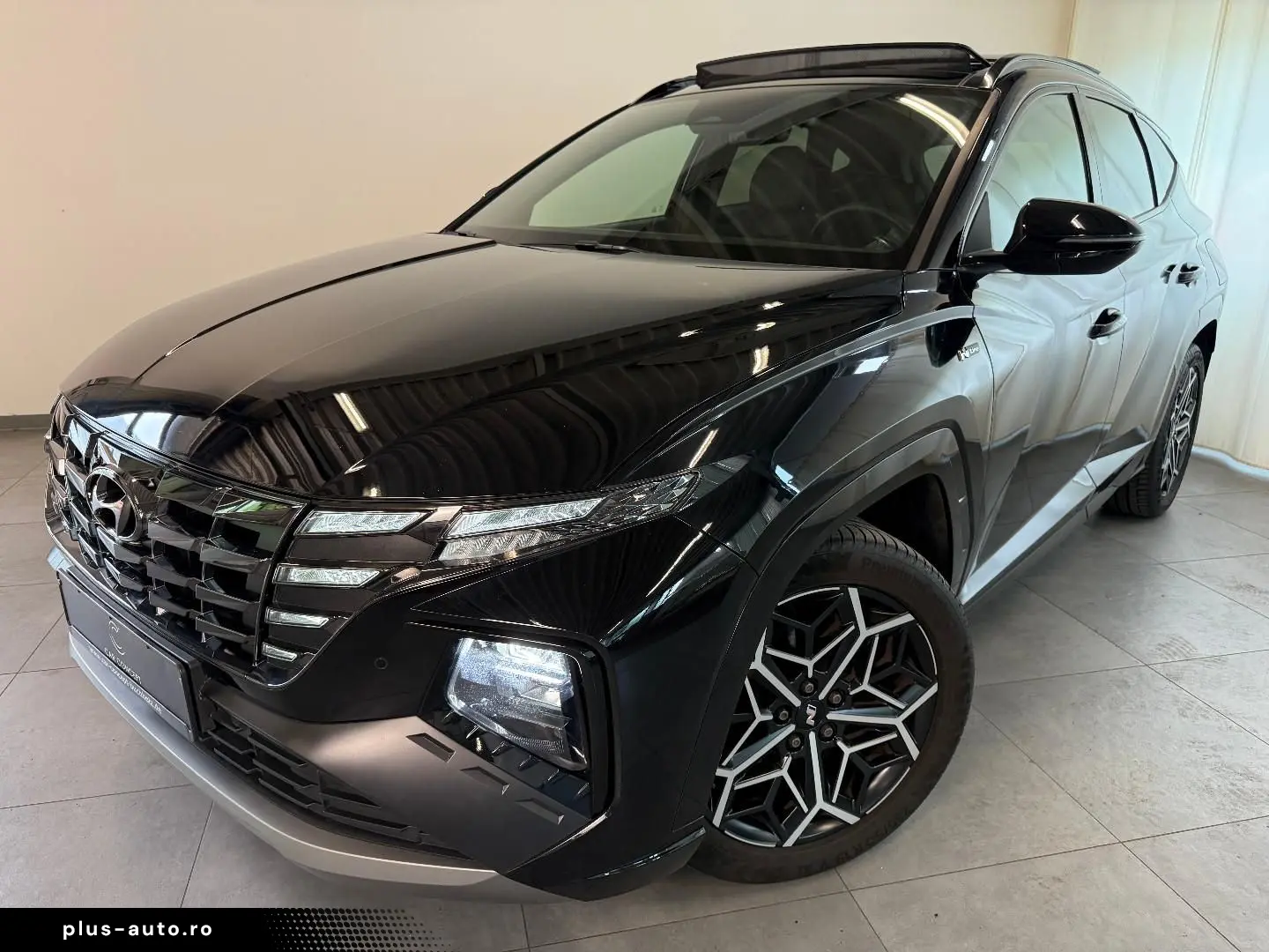 HYUNDAI TUCSON N Line 4WD PANO NAVI KAMERA 1.Hand