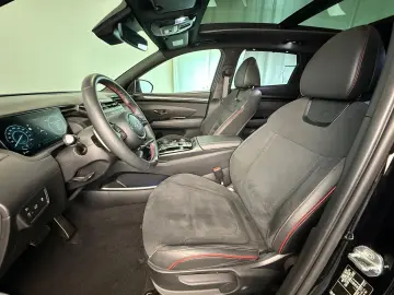 HYUNDAI TUCSON N Line 4WD PANO NAVI KAMERA