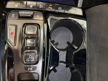 HYUNDAI TUCSON N Line 4WD PANO NAVI KAMERA