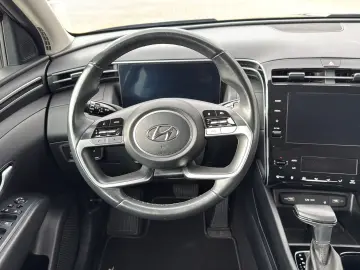 HYUNDAI Tucson 1.6 T-GDI Style 4WD LED KAMERA