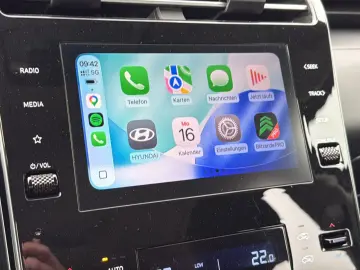 HYUNDAI Tucson 1.6 T-GDI Style 4WD LED KAMERA
