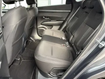 HYUNDAI Tucson 1.6 T-GDI Style 4WD LED KAMERA