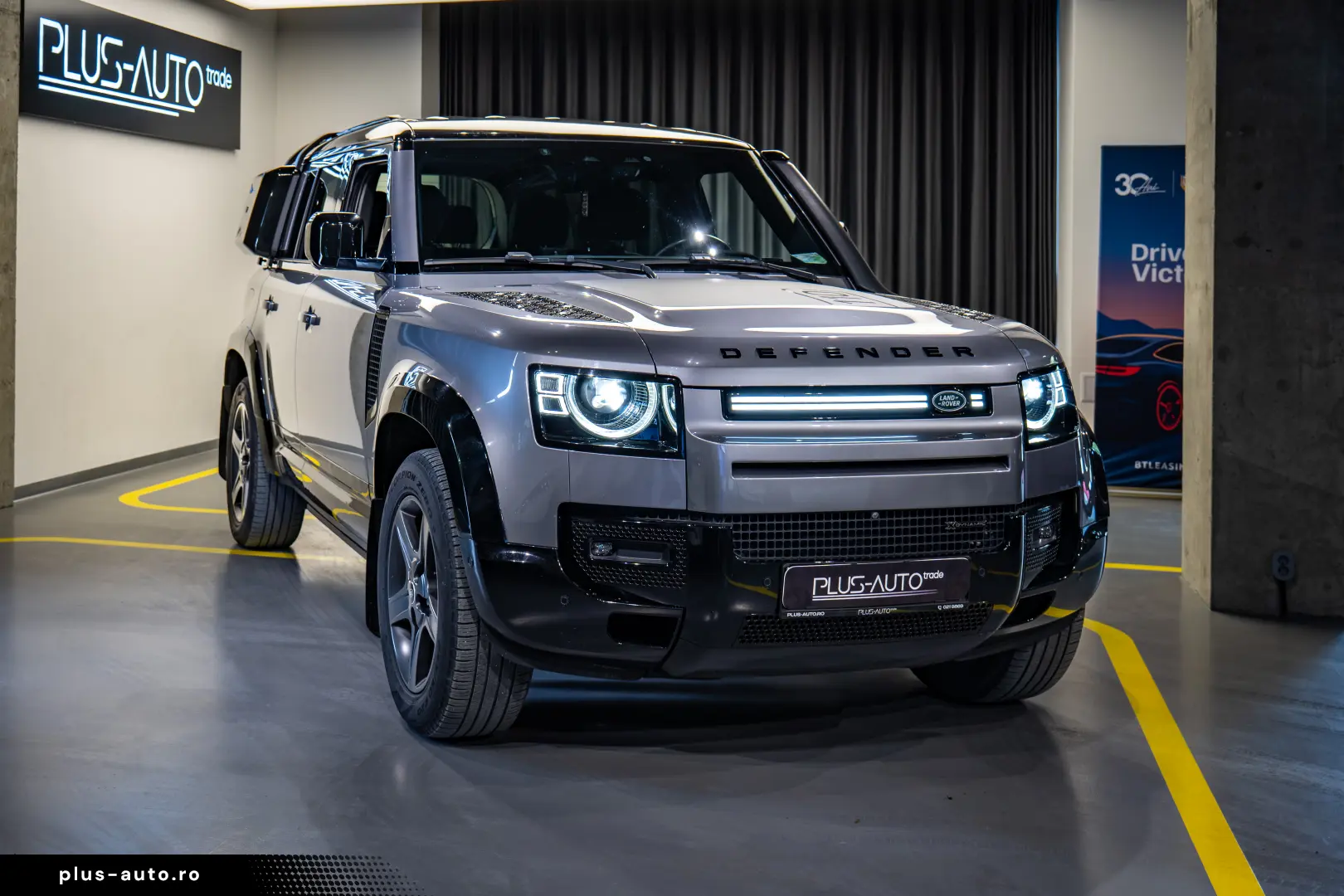 Land Rover Defender 110 X-Dynamic SE