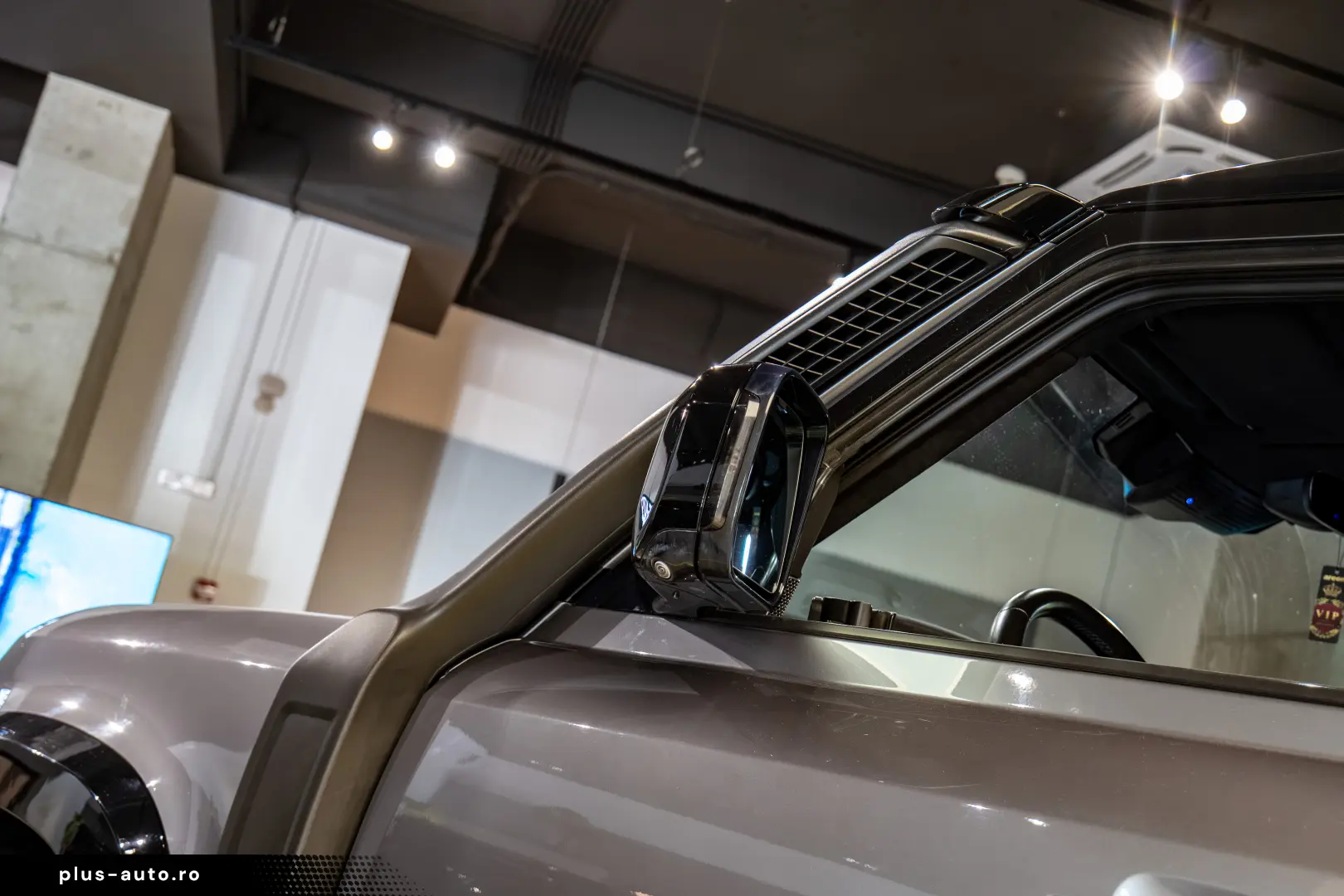 Land Rover Defender 110 X-Dynamic SE