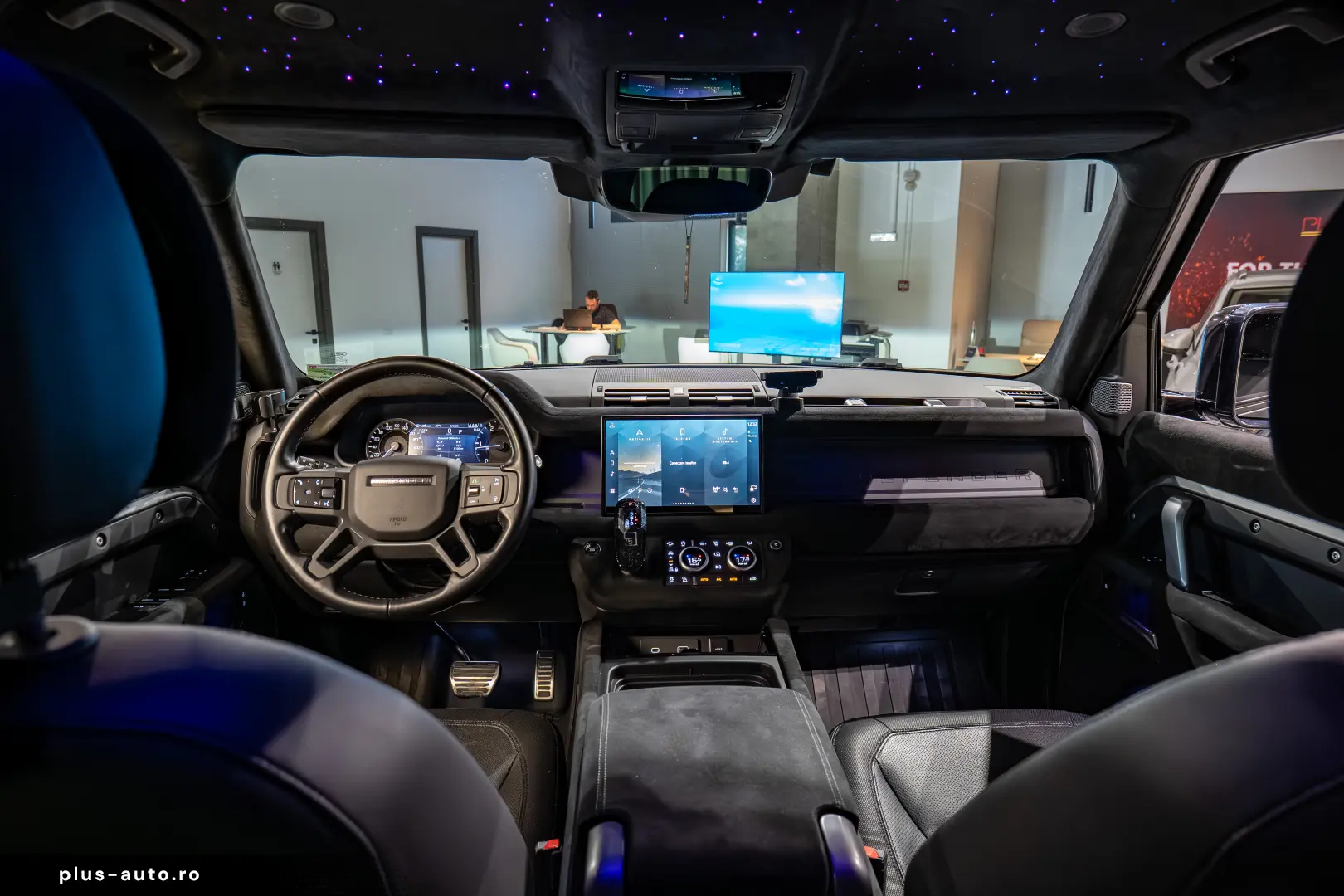 Land Rover Defender 110 X-Dynamic SE