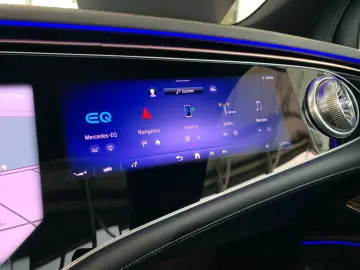 MERCEDES-BENZ EQS 450  SUV