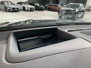 MERCEDES-BENZ EQS 450  SUV