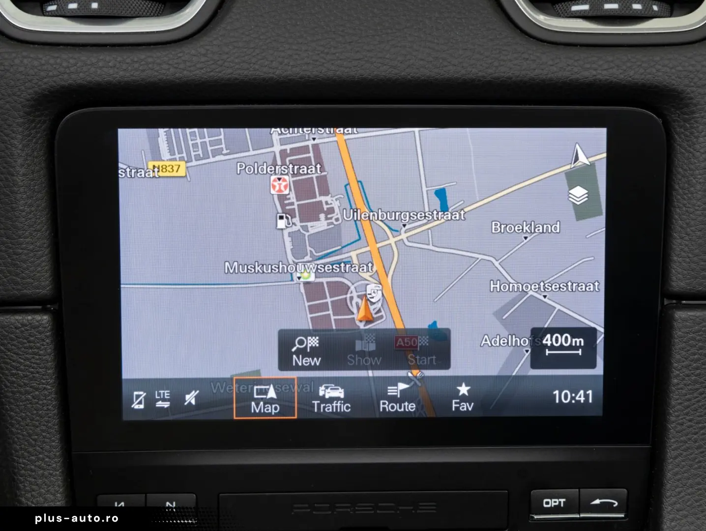 PORSCHE 718 Boxster - CarPlay - Navi - ACC - Lederpaket