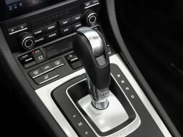 PORSCHE 718 Boxster - CarPlay - Navi - ACC - Lederpaket