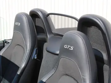 PORSCHE Boxster GTS 4.0  Abstandstempomat  Parkassistent